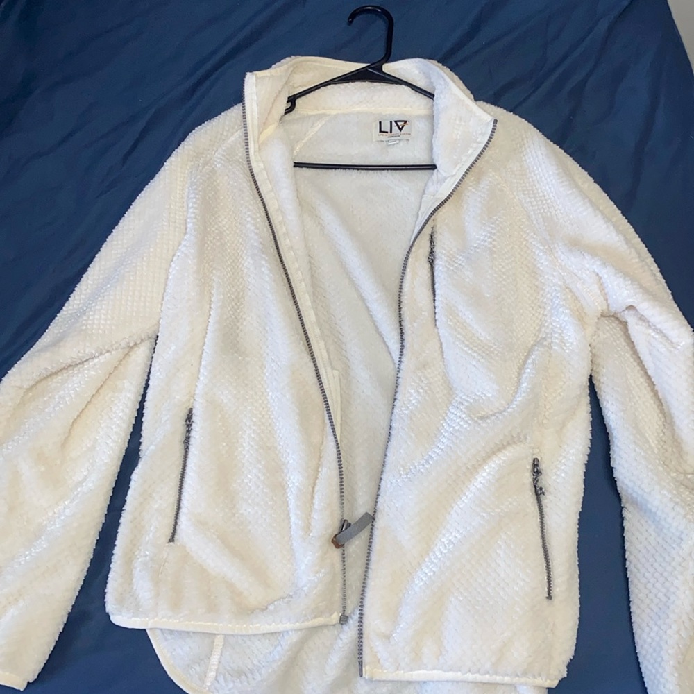 M-Cream Zip-Up Jacket